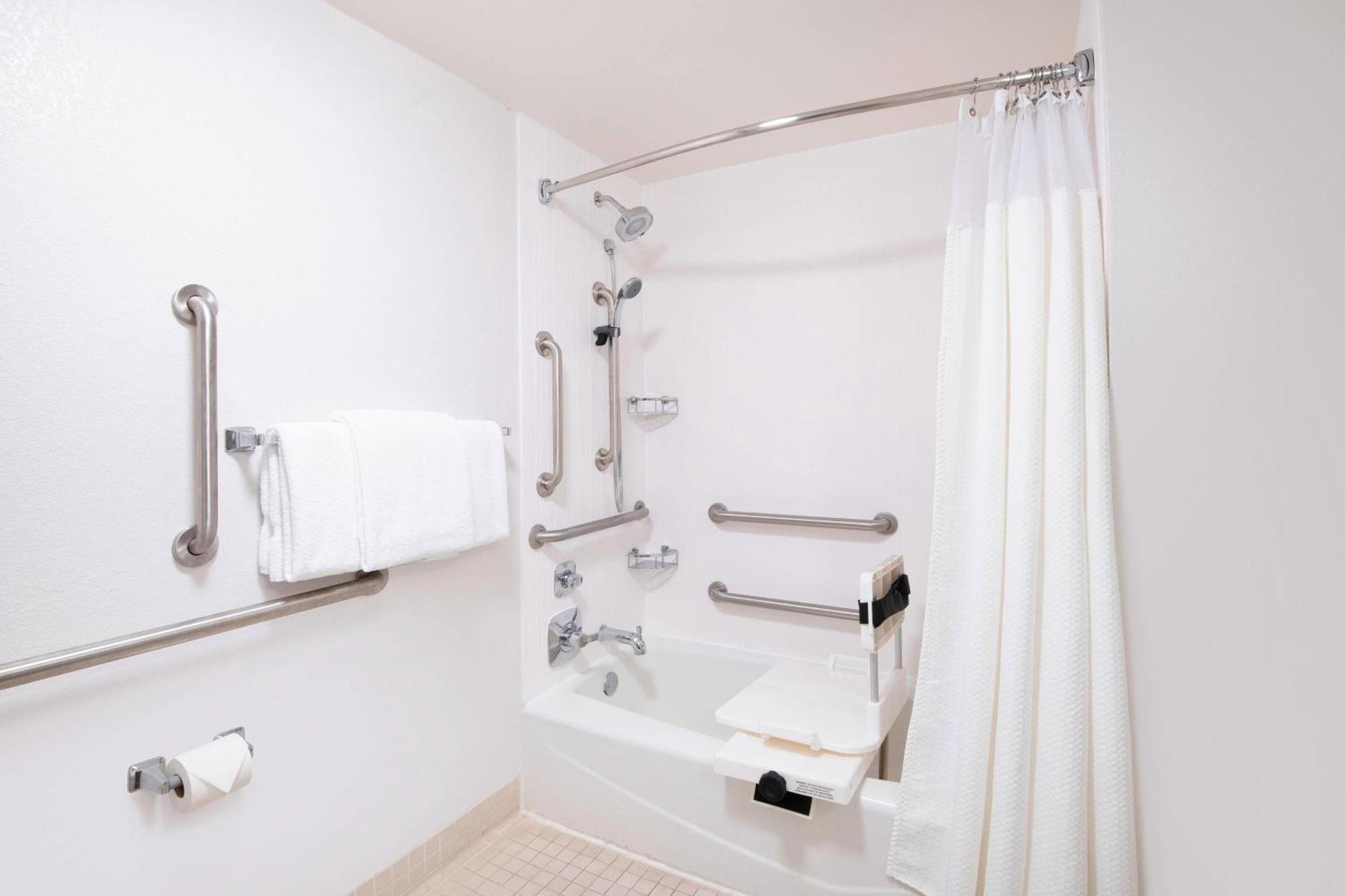 Courtyard By Marriott Savannah Midtown Dış mekan fotoğraf